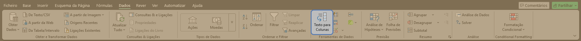 Opção 'Texto para Colunas' no separador de 'Dados' do Excel